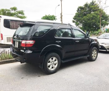 Toyota Fortuner G 2010 - Bán xe Toyota Fortuner G 2010, màu đen, nhập khẩu