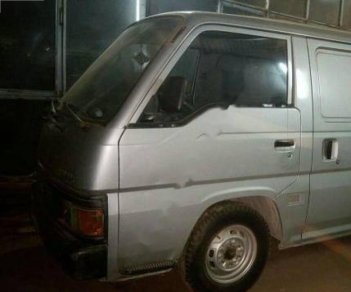 Nissan Urvan 2.0 MT 1994 - Cần bán gấp Nissan Urvan 2.0 MT 1994, màu bạc, xe nhập