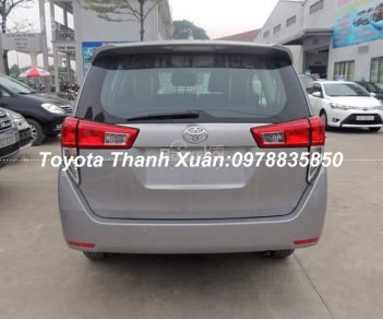 Toyota Innova 2.0E MT 2017 - Toyota Thanh Xuân bán xe Toyota Innova 2.0 E đời 2018 đủ màu, giao xe ngay, giá tốt nhất. LH ngay 0978835850