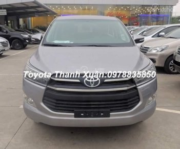 Toyota Innova 2.0E MT 2017 - Toyota Thanh Xuân bán xe Toyota Innova 2.0 E đời 2018 đủ màu, giao xe ngay, giá tốt nhất. LH ngay 0978835850