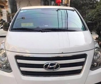 Hyundai Grand Starex 2016 - Bán Hyundai Grand Starex năm 2016, màu trắng, xe nhập  