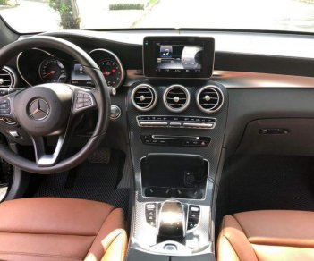 Mercedes-Benz GL C 250 2017 - Bán ô tô Mercedes C 250 2017, màu đen