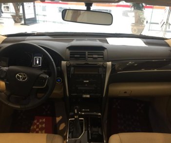 Toyota Camry 2.0E 2018 - Bán Toyota Camry 2.0E, khuyến mại cực sốc,. LH 0988611089 để có giá tốt nhất miền Bắc