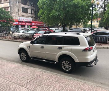 Mitsubishi Pajero Sport 3.0 2016 - Cần bán xe Mitsubishi Pajero Sport 3.0 sản xuất 2016, màu trắng, nhập khẩu, giá 735tr