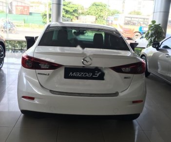 Mazda 3 2018 - Cần bán xe Mazda 3 đời 2018, màu trắng