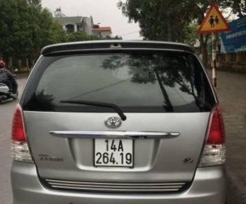 Toyota Innova 2009 - Bán Toyota Innova đời 2009, màu bạc đẹp như mới, giá chỉ 425 triệu