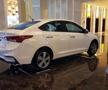 Hyundai Accent 2018 - Hyundai Hà Đông bán Hyundai Accent 2018 đã về xe, giá cực tốt, KM cực cao, trả góp 80%, lãi ưu đãi, liên hệ: 0981476777