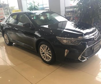 Toyota Camry 2.5Q 2018 - Bán xe Toyota Camry 2.5Q 2018, hỗ trợ trả góp 90% - 0963393983