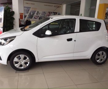 Chevrolet Spark Van 2018 - Bán Chevrolet Spark Van 2 chỗ chở hàng - Hỗ trợ trả góp 90% - giảm tiền mặt LH 0912844768