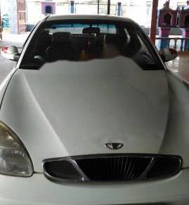 Daewoo Nubira 2003 - Cần bán gấp Daewoo Nubira 2003, màu trắng, giá chỉ 118 triệu