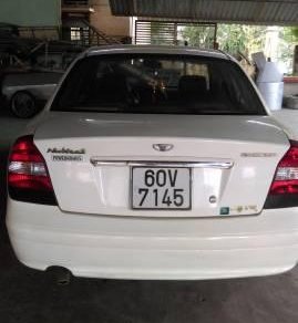 Daewoo Nubira 2003 - Cần bán gấp Daewoo Nubira 2003, màu trắng, giá chỉ 118 triệu