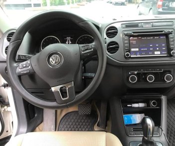 Volkswagen Tiguan 2011 - Cần bán Volkswagen Tiguan đời 2012, màu trắng, nhập khẩu giá cạnh tranh