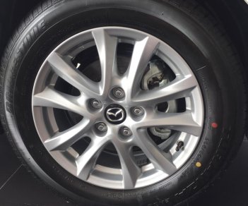 Mazda 3 1.5L 2018 - Bán xe Mazda 3 1.5L SD màu trắng - Liên hệ 0931 331 266 để biết thêm về chương trình ưu đãi tại mỗi thời điểm