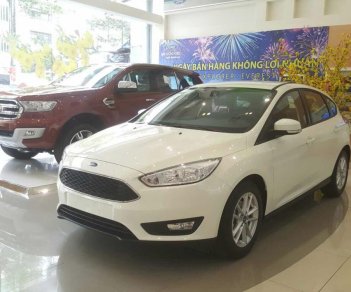 Ford Focus Trend 2018 - Bán Focus 1.5 Ecoboost, 580 triệu, KM dán phim, camera de