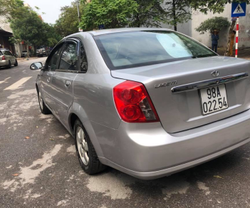 Daewoo Lacetti 2004 - Xe Daewoo Lacetti đời 2004 màu bạc, 130 triệu