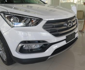 Hyundai Santa Fe 2018 - Bán xe Hyundai Santa Fe -ưu đãi lớn tại Hyundai Cao Bằng