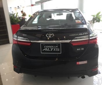 Toyota Corolla altis 2.0V Sport 2018 - Bán Toyota Corolla Altis 2.0V Sport, giá tốt nhất TPHCM