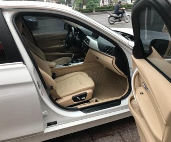 BMW 3 Series 320i LCI 2016 - Cần bán BMW 3 Series 320i LCI đời 2016, màu trắng, nhập khẩu