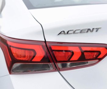 Hyundai Accent 1.4 MT 2018 - Cần bán Hyundai Accent 1.4 MT đời 2018, màu trắng