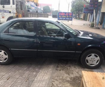 Toyota Camry GLi 2.2 2000 - Bán Toyota Camry GLi 2.2 năm 2000, màu xanh lam, xe nhập