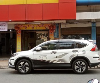 Honda CR V 2017 - Bán Honda CR V sản xuất 2017, màu trắng chính chủ