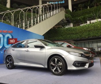 Honda Civic 1.5G Vtec Turbo 2018 - Honda Giải Phóng bán Honda Civic 1.5L VTEC Turbo 2018 nhập khẩu nguyên chiếc Thailand, màu xám. LH 0903.273.696