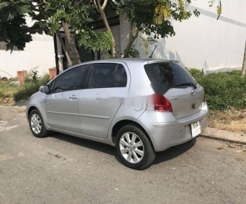 Toyota Yaris  1.5AT 2011 - Bán Toyota Yaris 1.5AT sản xuất 2011, màu bạc, nhập khẩu 