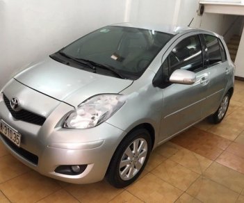 Toyota Yaris 1.5 2011 - Cần bán xe Toyota Yaris 1.5 năm 2011, màu bạc, nhập khẩu