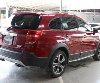 Chevrolet Captiva LTZ 2.4AT 2016 - Bán xe Chevrolet Captiva LTZ 2.4AT 2016, màu đỏ