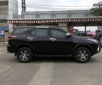 Toyota Fortuner G 2017 - Bán xe Toyota Fortuner G năm sản xuất 2017, màu nâu, nhập khẩu nguyên chiếc