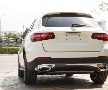 Mercedes-Benz Smart GLC 250 2018 - Bán Mercedes GLC 250 Facelift 2018 giao xe ngay