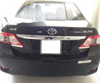 Toyota Corolla altis 2012 - Chính chủ bán Toyota Corolla altis đời 2012, màu đen, đã chạy 4 vạn, giá chỉ 550 triệu