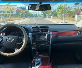 Toyota Camry 2.5 Q 2013 - Bán Toyota Camry 2.5 Q năm sản xuất 2013, màu trắng 