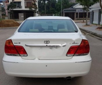 Toyota Camry 3.0 AT 2005 - Bán Toyota Camry 3.0 năm 2005, màu trắng chính chủ, 385tr