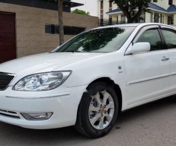 Toyota Camry 3.0 AT 2005 - Bán Toyota Camry 3.0 năm 2005, màu trắng chính chủ, 385tr