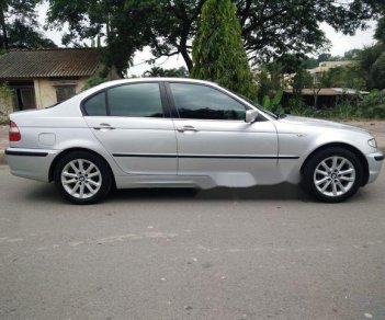 BMW 3 Series 318i  2005 - Bán xe BMW 3 Series 318i năm sản xuất 2005, màu bạc