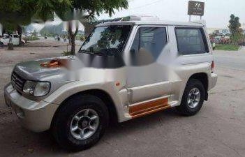 Hyundai Galloper 2002 - Bán Hyundai Galloper sản xuất 2002, màu bạc, xe nhập