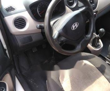 Hyundai i10 2014 - Bán xe Hyundai i10 đời 2014, màu trắng, giá tốt