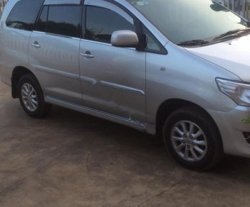 Toyota Innova 2013 - Bán xe Toyota Innova đời 2013, màu bạc  