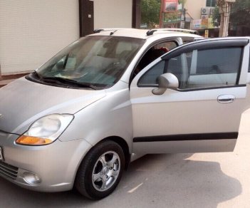 Chevrolet Spark LT 2009 - Cần bán xe Chevrolet Spark LT đời 2009, màu bạc. Xe 5 chỗ biển Hà Nội tên chính chủ