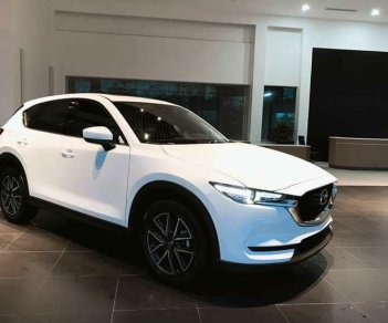 Mazda CX 5 2.0 2018 - Cần bán Mazda CX 5 2.0 đời 2018, màu trắng, xe nhập, giá 899tr