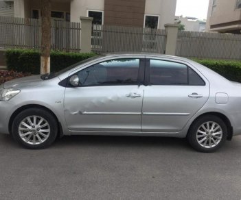 Toyota Vios 1.5E 2010 - Bán Toyota Vios 1.5E đời 2010, màu bạc số sàn, 318tr