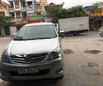 Toyota Innova G 2010 - Bán xe Toyota Innova G đời 2010, màu bạc, giá chỉ 422 triệu