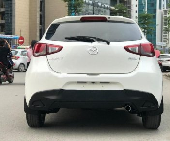 Mazda 2 1.5 AT 2015 - Bán Mazda 2 1.5 năm 2015, màu trắng, xe nhập