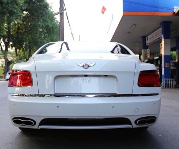 Bentley Continental Flying Spur Mới   V8 4.0 2015 - Xe Mới Bentley Continental Flying Spur V8 4.0 2015