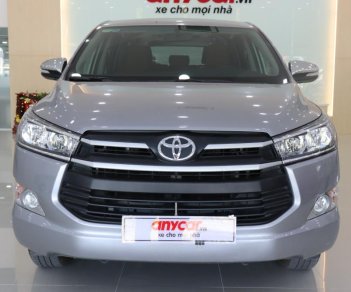 Toyota Innova G 2017 - Cần bán gấp Toyota Innova G sản xuất năm 2017, màu bạc số tự động, giá tốt