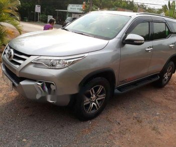 Toyota Fortuner 2017 - Cần bán xe Toyota Fortuner sản xuất 2017, màu bạc, giá tốt