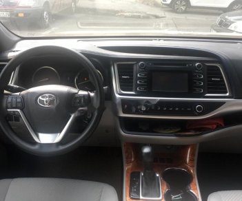 Toyota Highlander LE 2015 - Bán Toyota Highlander LE sản xuất 2015, màu đen, nhập khẩu nguyên chiếc