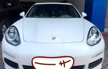 Porsche Panamera 2015 - Cần bán Porsche Panamera đời 2015, màu trắng, nhập khẩu nguyên chiếc