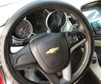 Chevrolet Cruze 1.6 MT 2016 - Cần bán lại xe Chevrolet Cruze 1.6 MT năm sản xuất 2016, màu đỏ